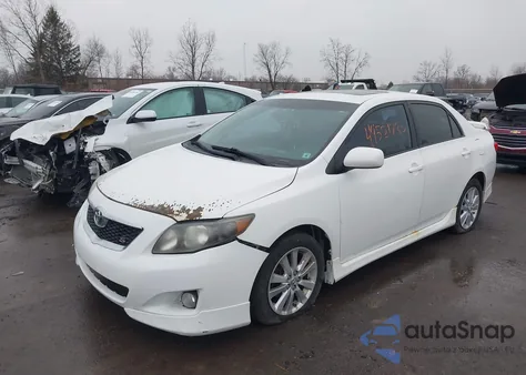2010 Toyota Corolla S из США, поврежденный, VIN 1NXBU4EE9AZ231283